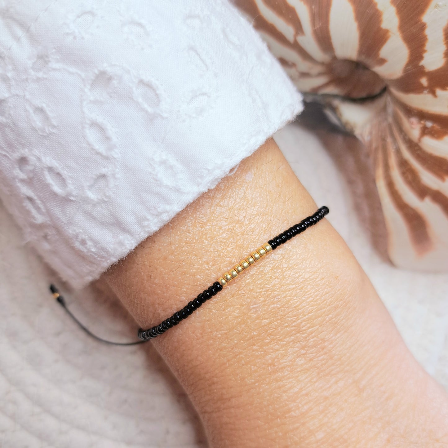 Bracelet VARUA – Perles Miyuki & Touche dorée