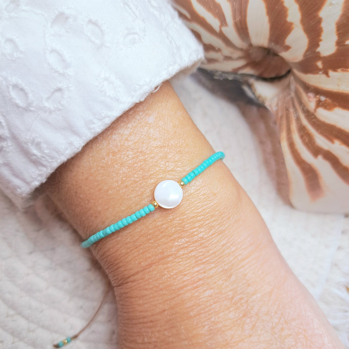 Bracelet Maïka – Perles Miyuki & Perle en Coquillage