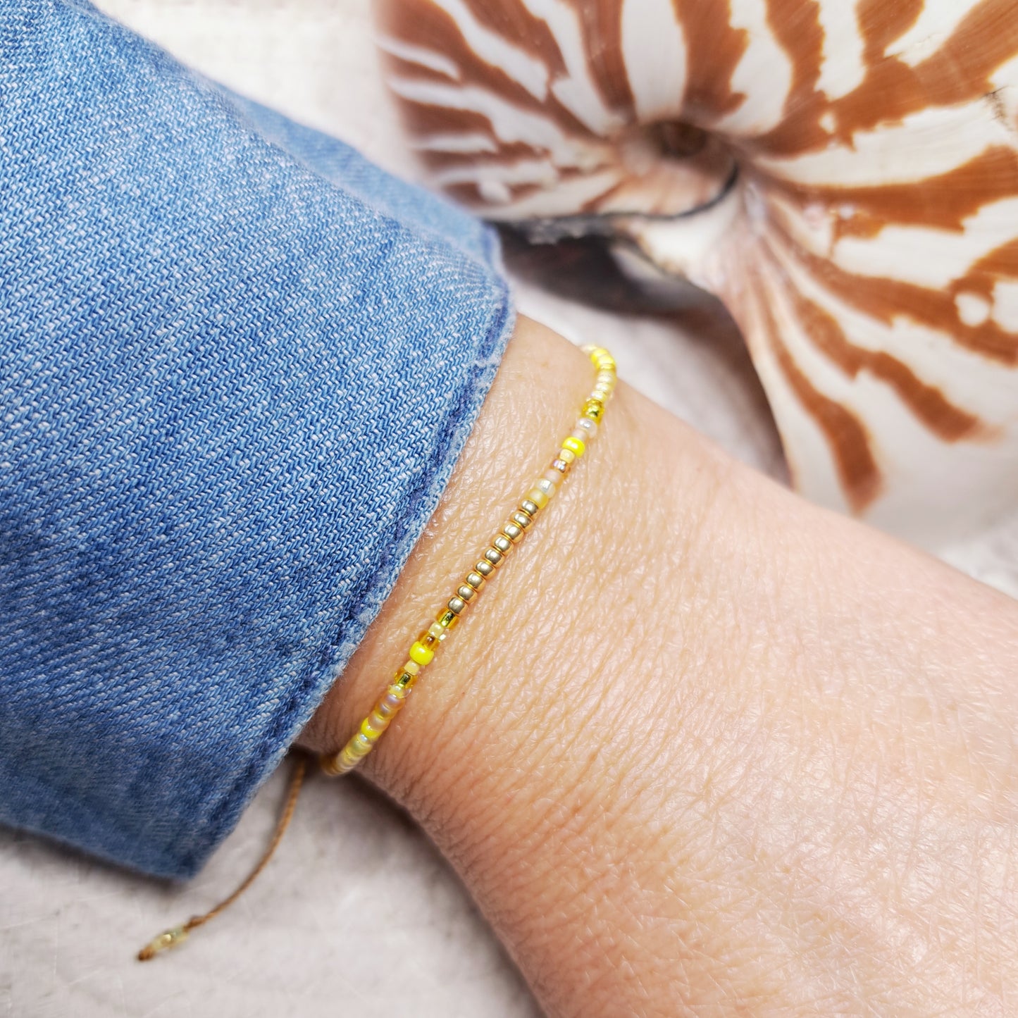 Bracelet VARUA – Perles Miyuki & Touche dorée