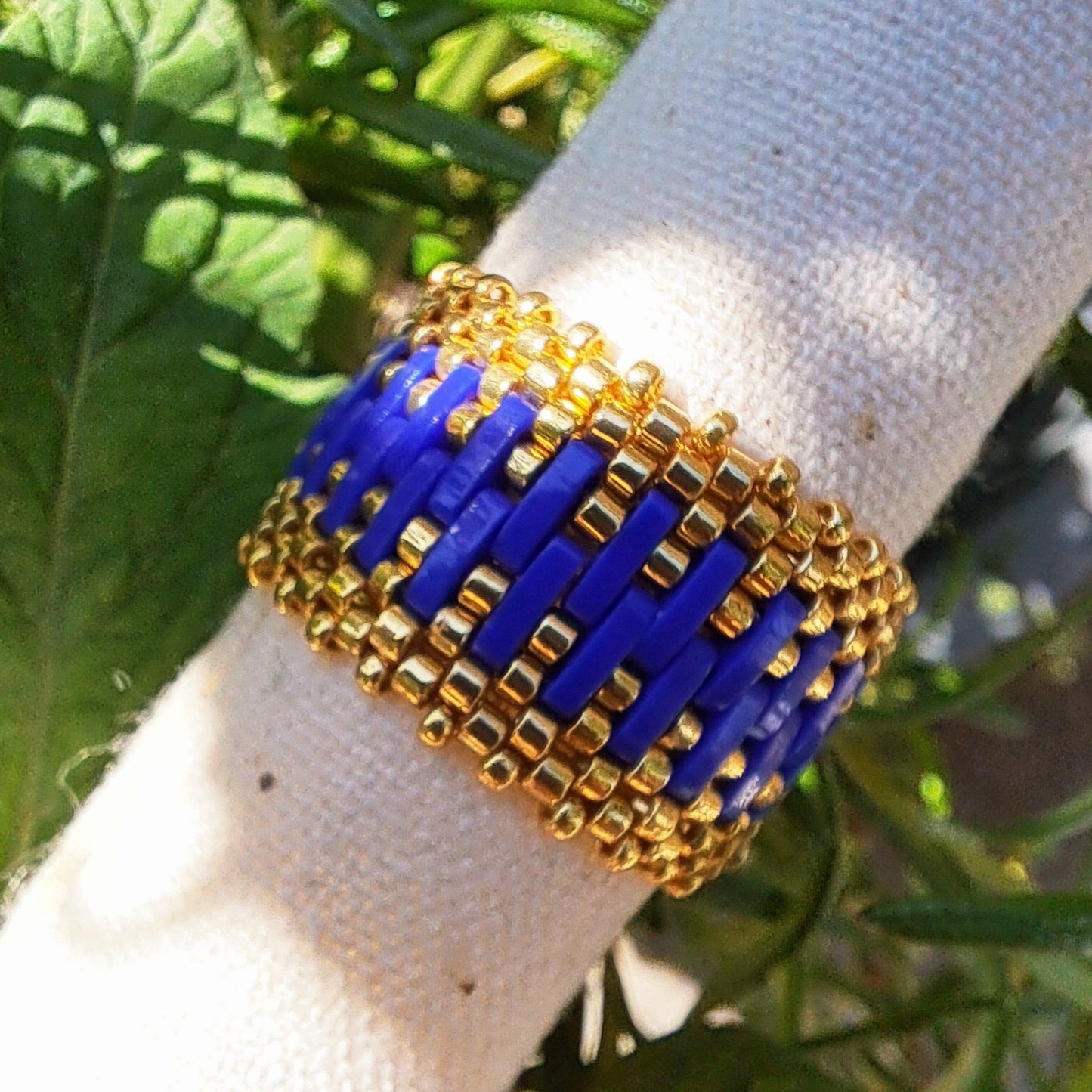 Bague tissée Oyartza – Élégance perlée