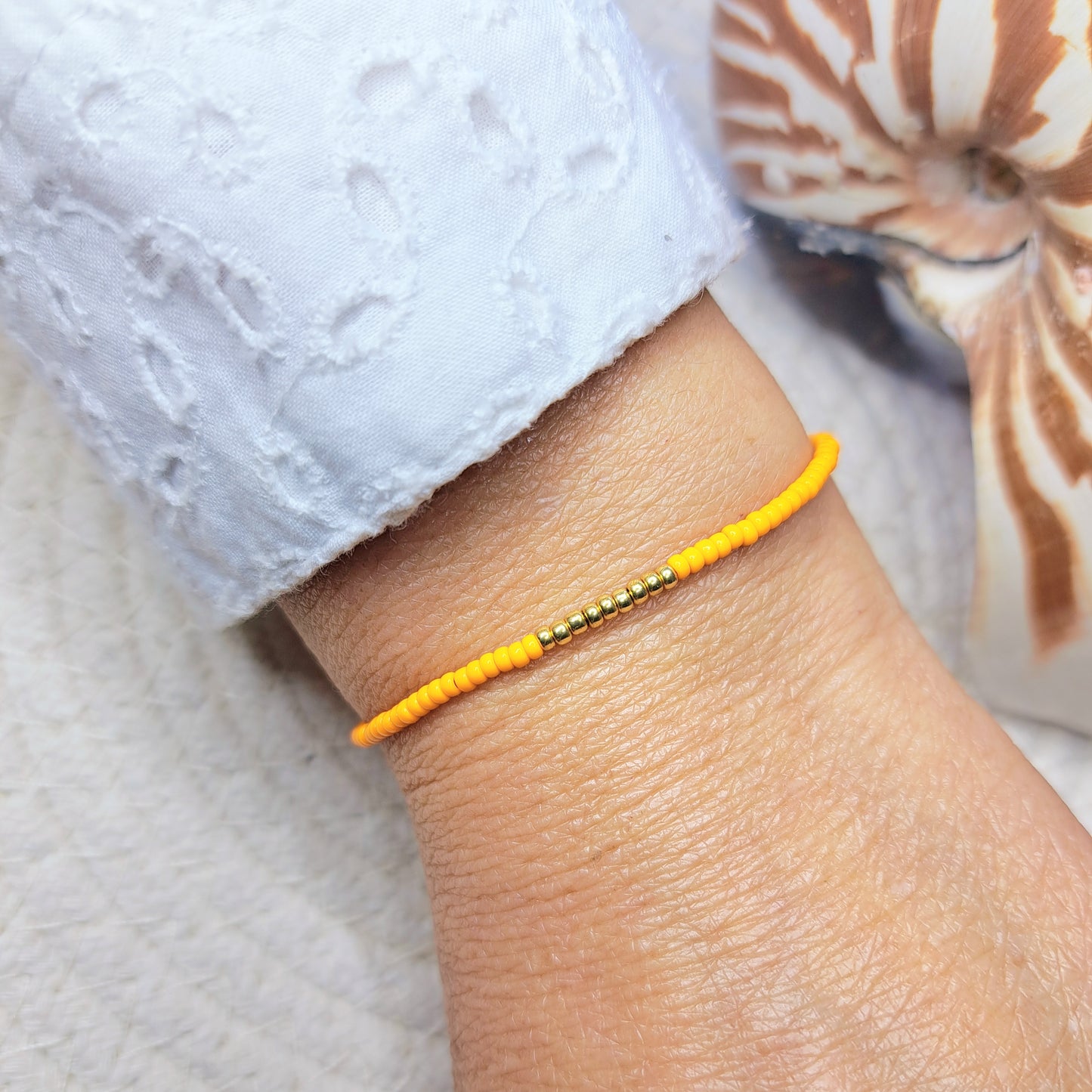 Bracelet VARUA – Perles Miyuki & Touche dorée