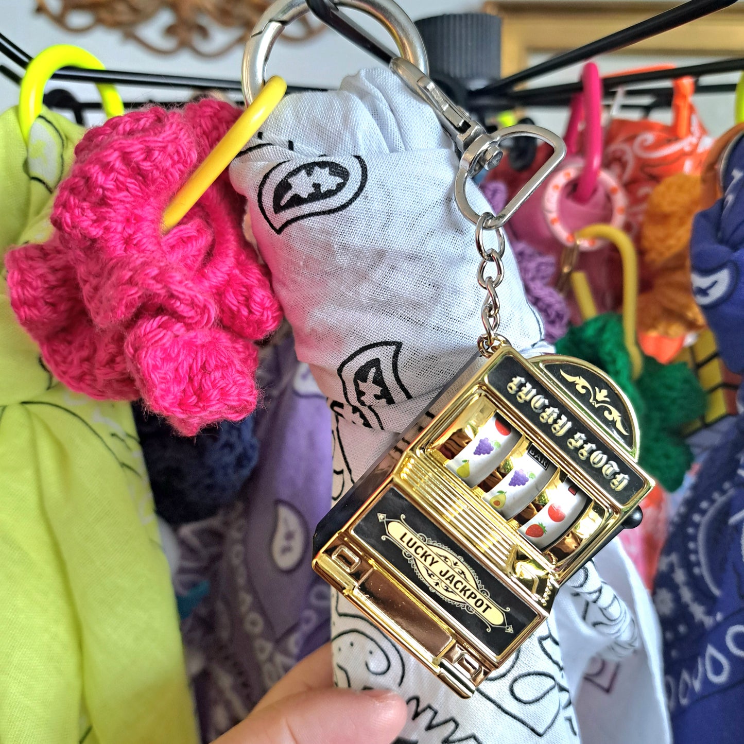 Bijou de Sac – Gri-Gri Unique avec Foulard & Chouchou Crochet