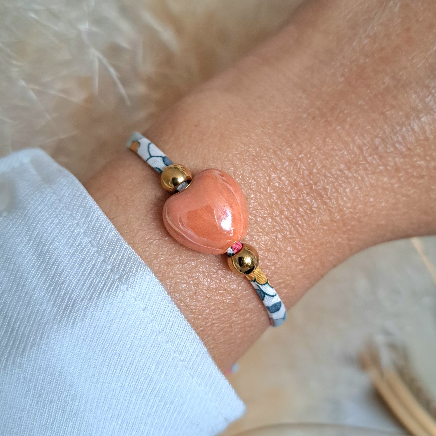 Bracelet Amaria – Bracelet cordon liberty à nouer & perle en céramique