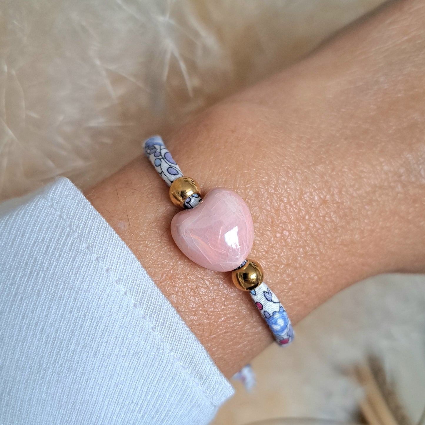 Bracelet Amaria – Bracelet cordon liberty à nouer & perle en céramique