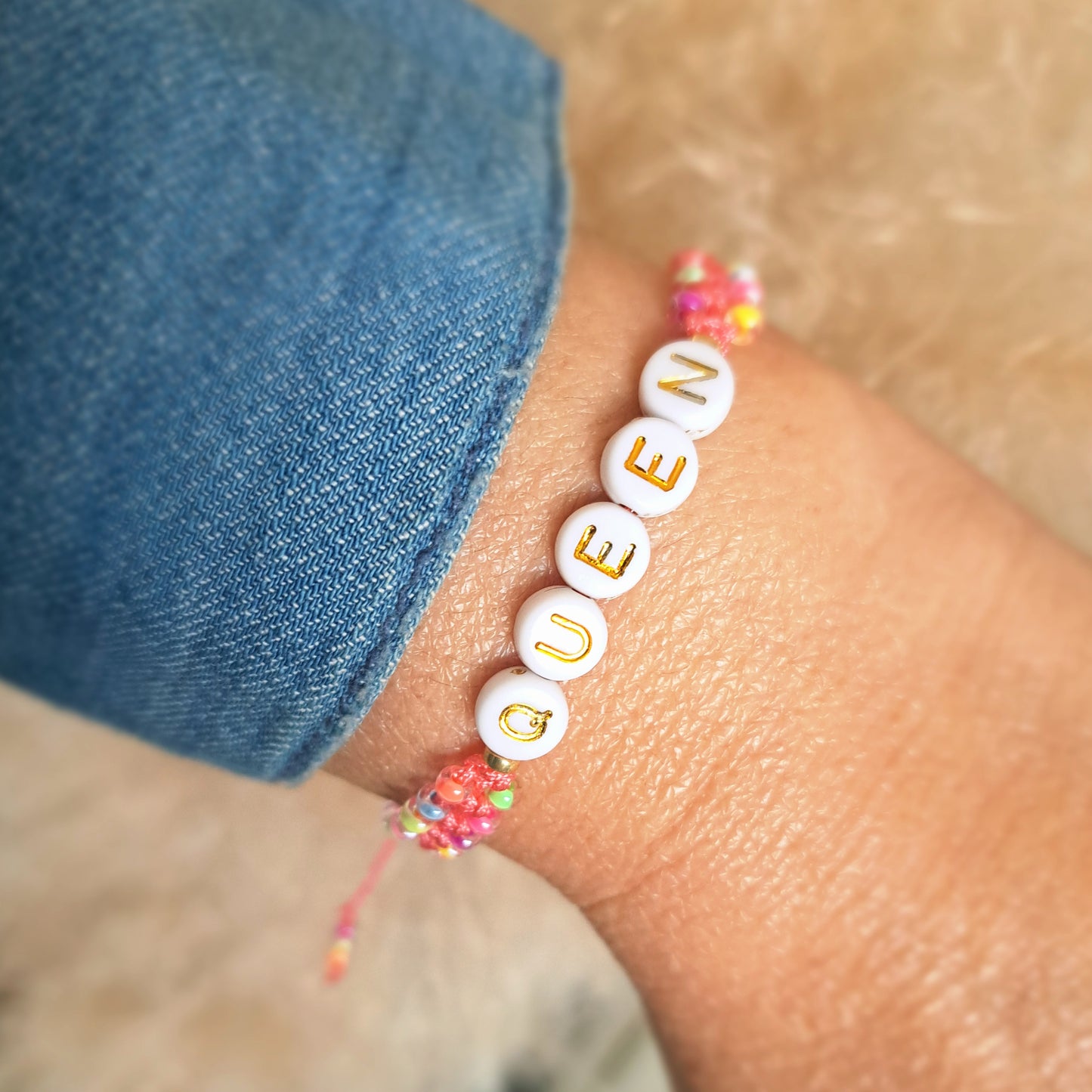 Bracelet Mantra Coloré – Mots & Énergie des couleurs