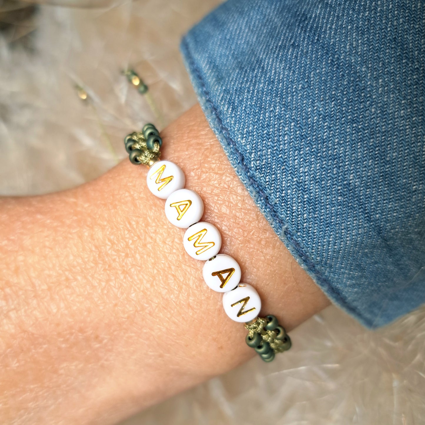 Bracelet Mantra Coloré – Mots & Énergie des couleurs