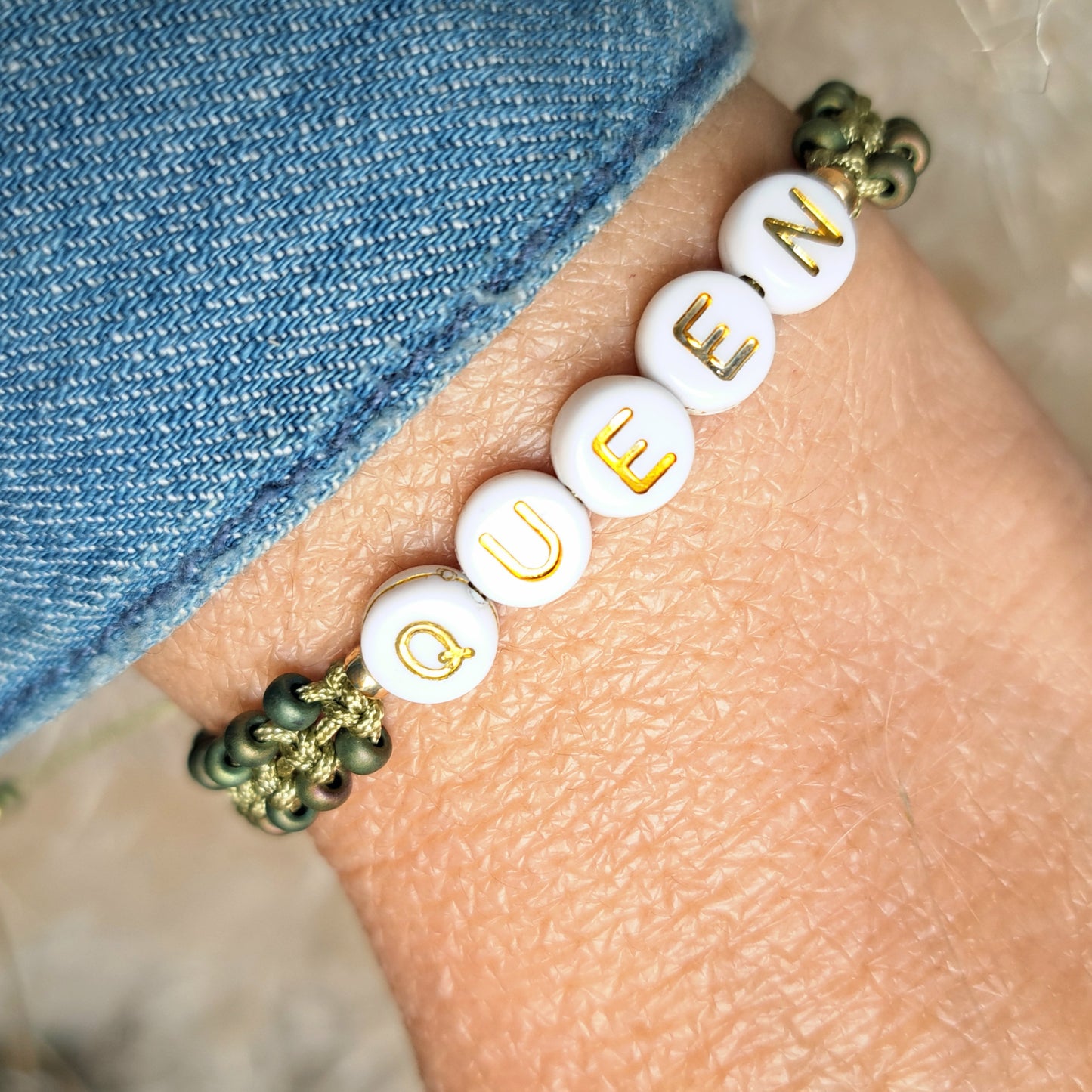 Bracelet Mantra Coloré – Mots & Énergie des couleurs